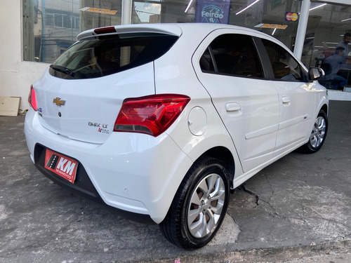 Chevrolet Onix 1.4 Mpfi Lt 6v Flex Manual