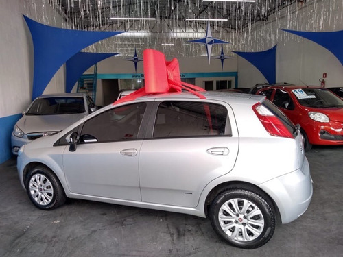 Fiat Punto Attractive 1.4 (flex) - Completo