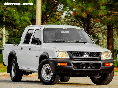Mitsubishi L200 New 2.5 Diesel 4x2 | Permuta / Financia