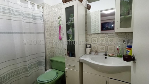 Imagen 11 de 18 de Apto En Venta 22-12072 María Santaella 0414-3188350 0412-3625141