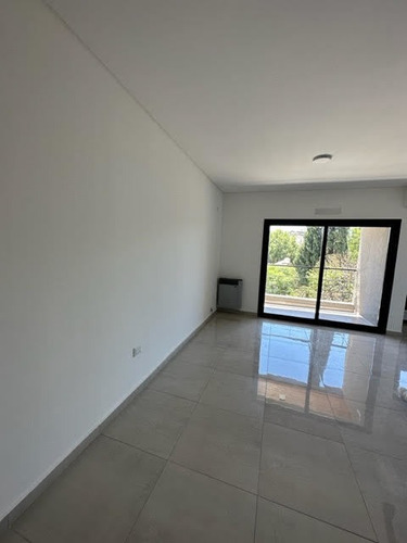 Venta - Hermoso Depto 2 Ambientes A Estrenar Con Cochera