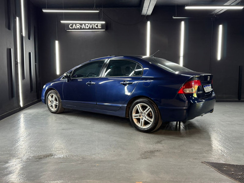 Honda Civic 1.8 EXS AT L06