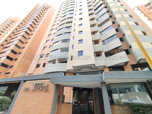 Jv Vende Hermoso Penthouse De 3 Niveles En La Trigaleña Alta De Valencia, Cerca De Farmatodo Y Del Apucito 