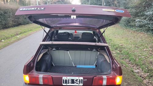 Ford Escort 1.6 Lx