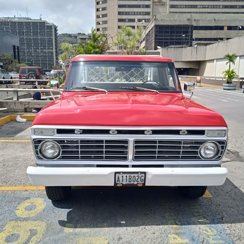 Ford F-100