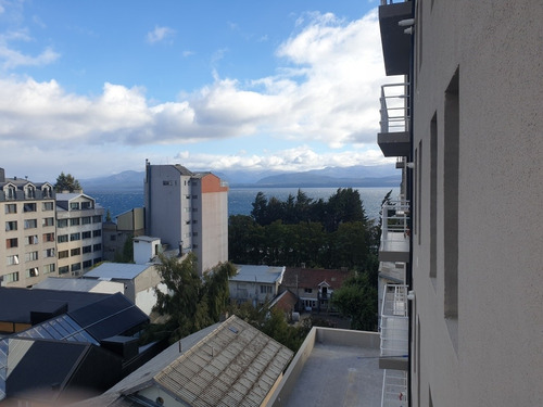 Imagen 12 de 12 de Departamento En El Centro De Bariloche Para 5 Pasajeros
