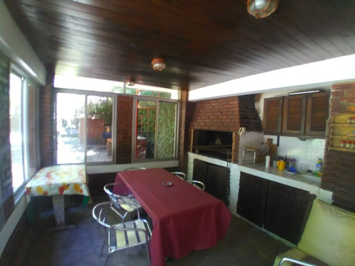 Casa En Venta, La Lonja, Pilar