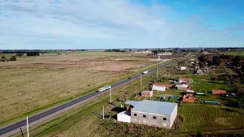 Barrio Santa Susana Cerca La Carolina Apto Galpón Para Camión