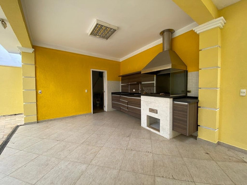 Fl06 - Vendo Casa Reformada - 4 Suítes