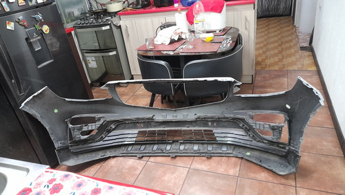 Parachoque Delantero Geely Azcarra 2020 2022 Original. (Usado)