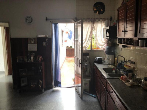 Imagen 16 de 30 de Casa En Venta De 3 Dormitorios Con Cochera En La Plata