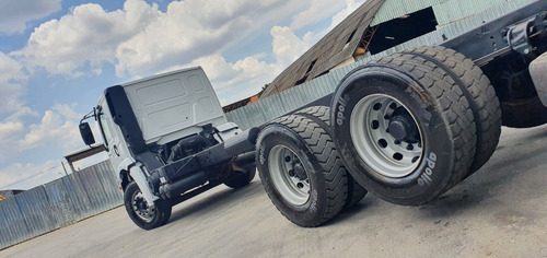 Vw 24.280 6x2 Ano 2013/2014 Tanque
