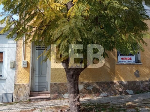 Casa En Venta De 2 Dormitorios En Durazno