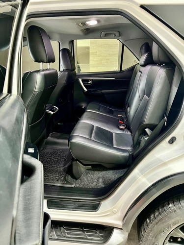 Toyota SW4 2.8 Srx 204Cv 4X4 7As At
