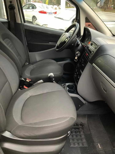 Imagem 9 de 14 de Fiat Idea 2012 1.6 16v Essence Flex 5p