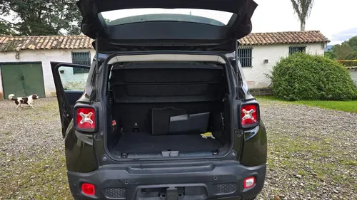Jeep Renegade Sport 1.8 Aut