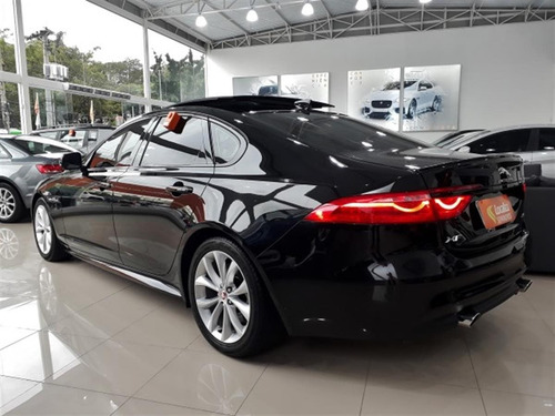 Jaguar Xf 2.0 R-sport Turbocharged Gasolina 4p Automático