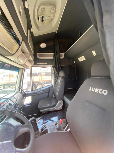 Iveco 240e28 Basculante