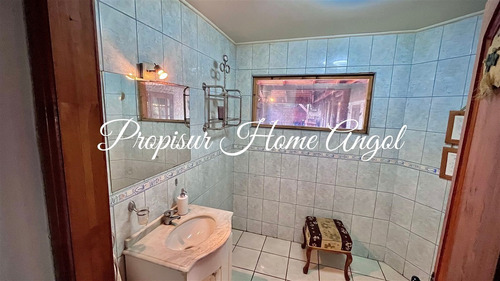 Arriendo Casa En Parcela De 470 M2, Cancha Padel. Angol.