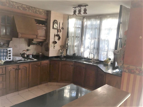 Imagen 12 de 14 de Venta Excelente Casa 5 Ambientes Piscina Parque Cochera Doble Ituzaingo Centro