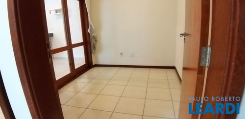 Imagem 10 de 15 de Casa Em Condomínio - Condomínio Vivenda Das Quaresmeiras - S - 594387
