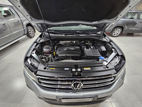 Volkswagen Tiguan Allspace 2.0 Tsi Life 4Motion Dsg