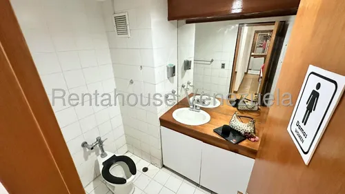 Local En Venta - Mls #25-13856