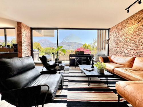 Departamento Duplex En Venta De 3 Dorm. En Vitacura