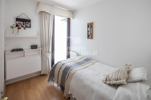 Lindo E Impecable Dpto Con Jardin Y Piscina Propia
