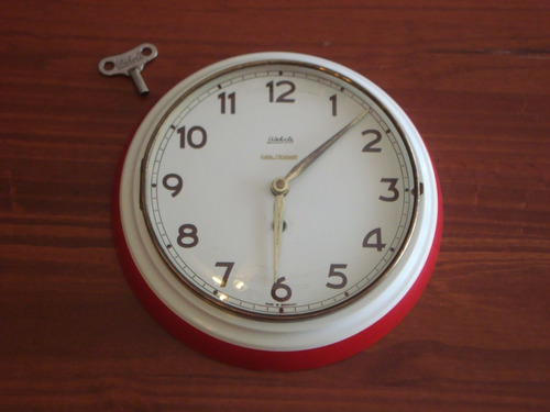 Antiguo Reloj De Pared Wehrle A Cuerda