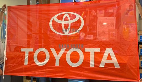Banderas Con Logo Toyota Remanente Produccion **130x250cm**
