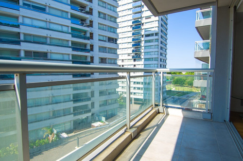 Imagen 13 de 13 de Gigante Monoambiente En Harbour Residences