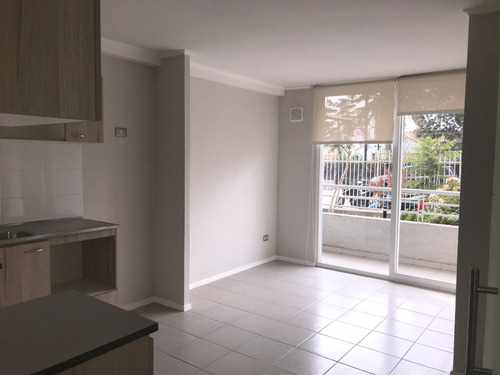 Departamento En De 1 Dormitorio En Edificio Moderno