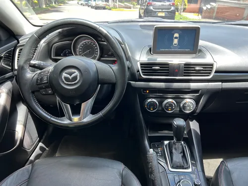 Mazda 3 2.0 Touring At