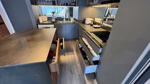 Departamento En Venta De 2 Dorm. En Lo Barnechea