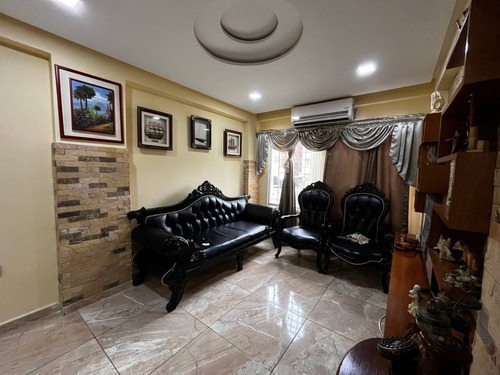 Casa En Venta Residencias Santa Rosa Charallave