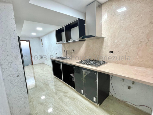 Imagen 21 de 30 de Edificio Industrial / Galpón De 4 Pisos En Venta En El Cafetal Caracas