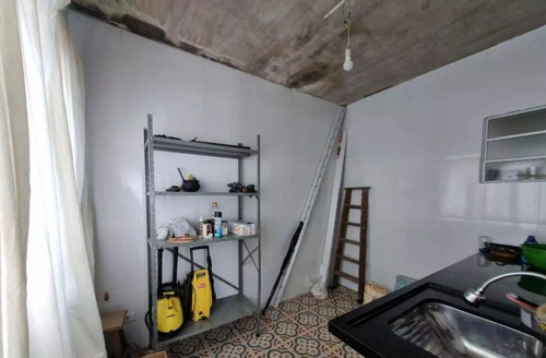 Casa Com 4 Suítes Em Condomínio