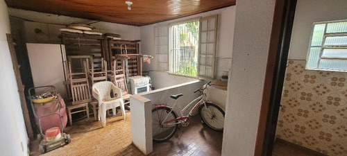 Imagem 13 de 15 de Vende Casa Em Lindoia/sp