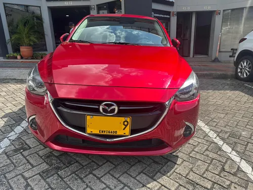 Mazda 2 GRAND TOURING LX