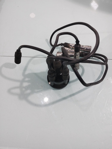Tampa Distribuidor C/cabos De Vela Volkswagen Gol 1.8 Ap (Usado)