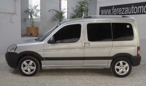 Peugeot Partner Patagonica 1.6 Hdi Vtc Plus Diesel Gris 2013