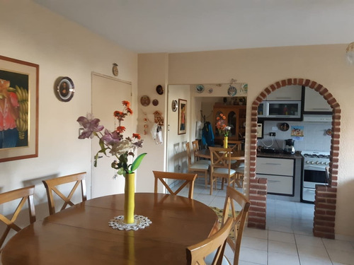 Departamento Tres Ambientes En Excelente Zona Oportunidad