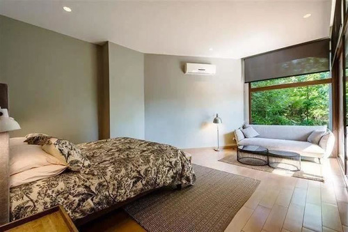 Espectacular Duplex En Vitacura ,magnificas Areas Verdes