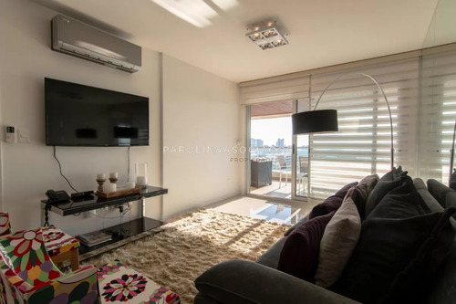 Excelente Apartamento En Venta En Icon Brava Tower, Punta Del Este.