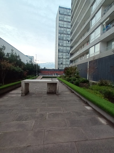 Departamento En Arriendo 1d/1b A Pasos Metro Mirador
