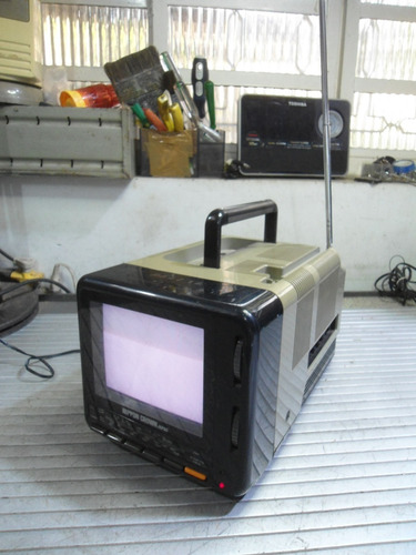 Monitor Mini Tv Antiga Nippon Crown Ry-5000r - No Estado