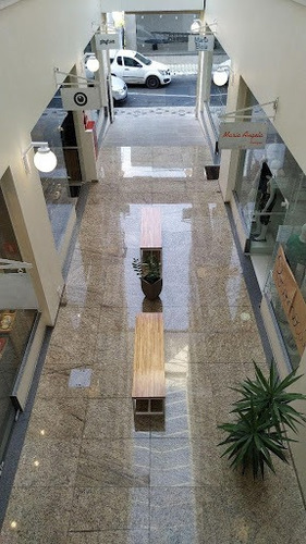 Imagem 5 de 24 de Salas E Pontos Comerciais No Centro De Caçapava - Cj0003