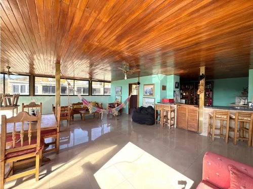 Estupendo.ph 250m2 Urb.miranda