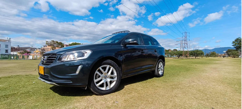 Volvo XC60 2.0 T5 Awd Summum